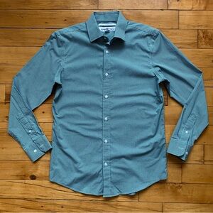 💚 Men’s Old Navy Button Down Shirt